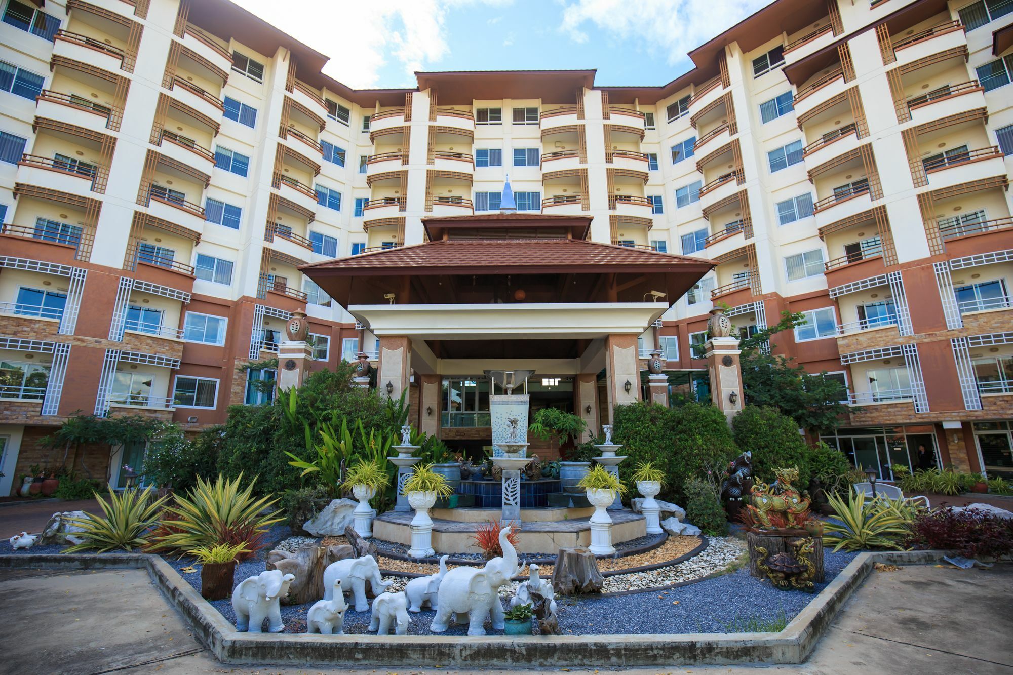 Kwanruen Resort Накхонратчасіма Екстер'єр фото
